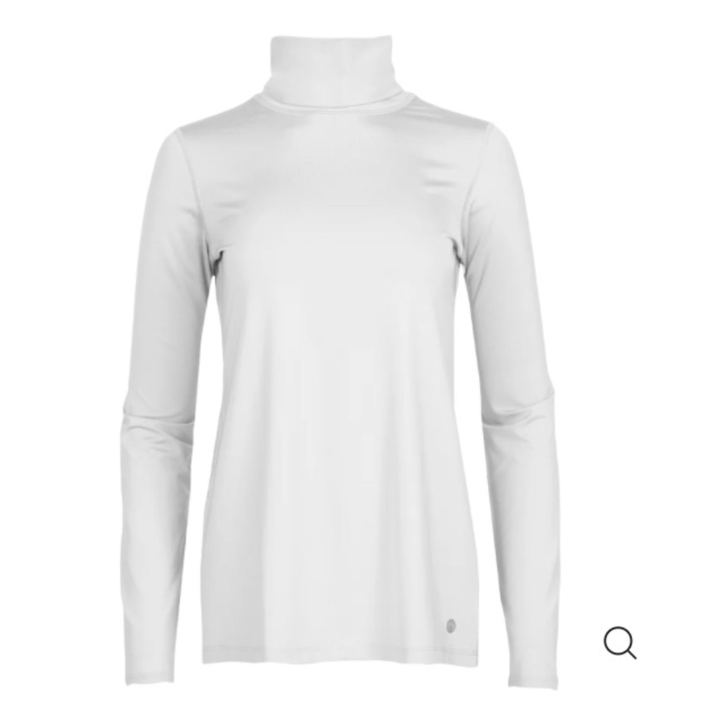 Snow Angel silk spun cream base turtleneck - women’s small